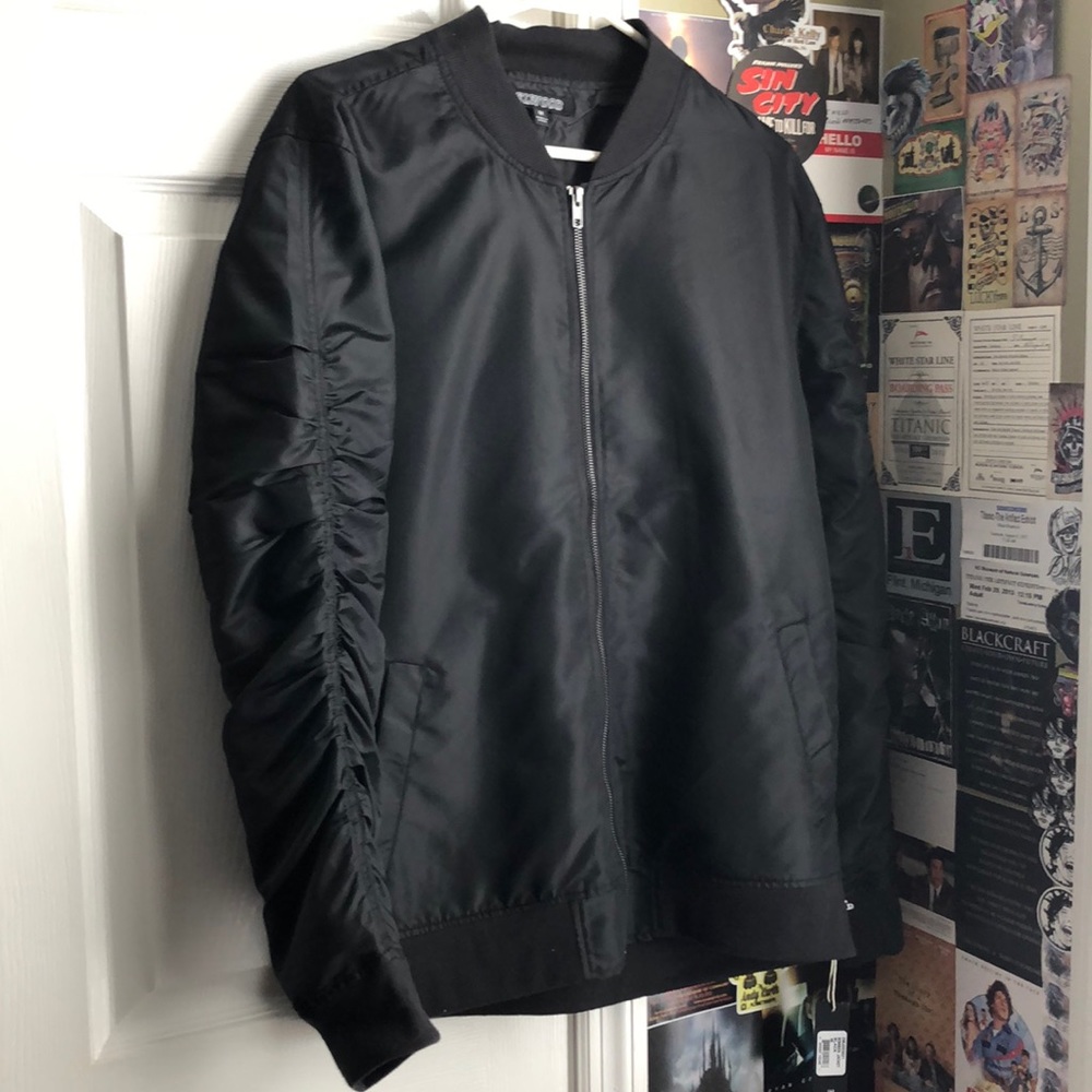 💥SOLD💥🛹NEW Black Elwood Bomber Jacket🛹 - Picture 8 of 8